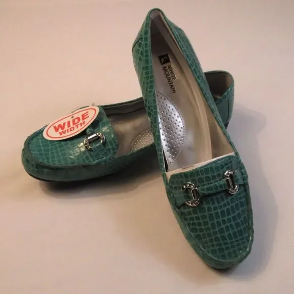 NWT Women's White Mountain Shoes US Size 9 Green Pearl Croco Moccasin - Picture 1 of 6